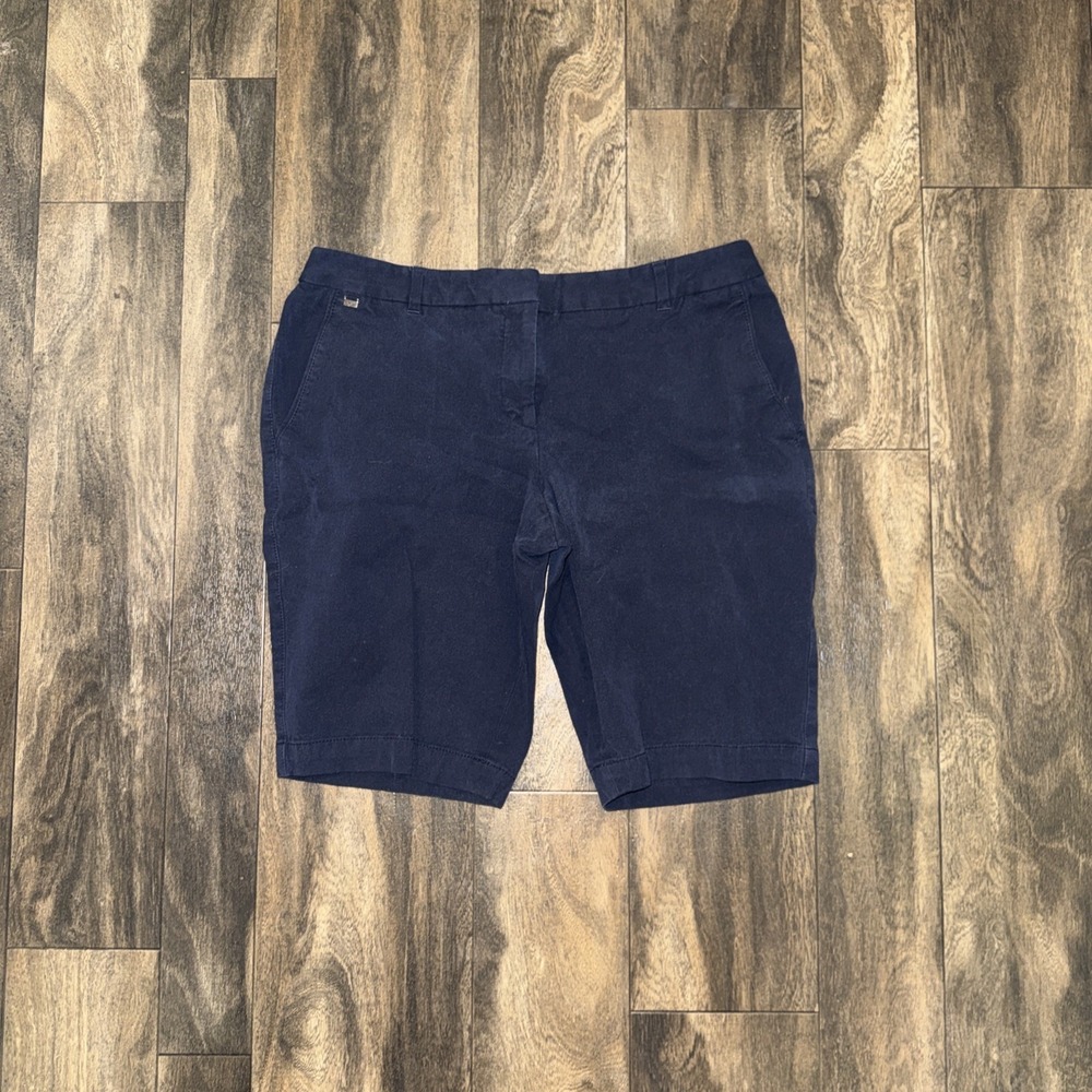 White House Black Market Bermuda Shorts Women's Size 8 Outdoor Navy Blue